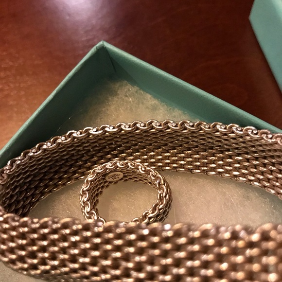 TIFFANY AND CO MESH SILVER BRACELET AND RING SET.. - Picture 4 of 5